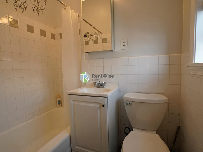 1218 Commonwealth Ave #18 — Photo 9