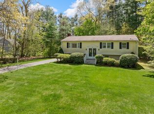 18 Holly Hill Ln, Pembroke, MA 02359