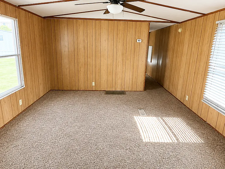 1003 Elm St #C — Photo 5