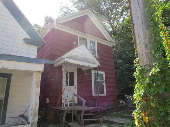 15 Moorehouse Pl, Bradford, PA 16701