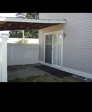 2nd image of 11801 SE 318th Pl