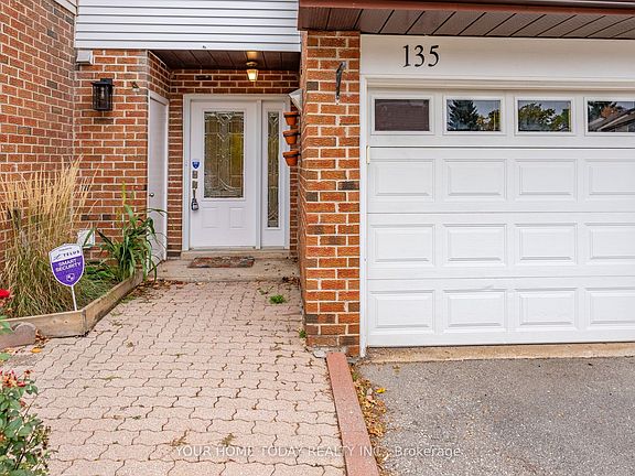 3rd image of 135 John St