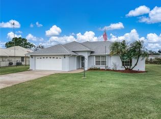 509 Barcelona Dr, Sebring, FL 33875