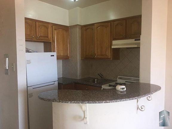 2nd image of 59 Gelston Ave APT 4F