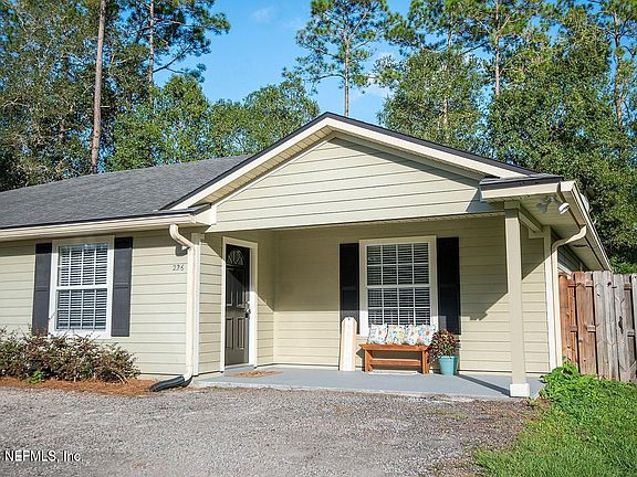 5th image of 226 BRADFORD Drive