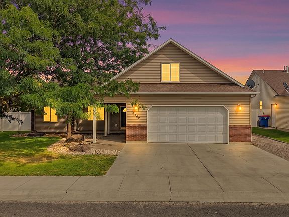 2nd image of 1362 Cody Ct