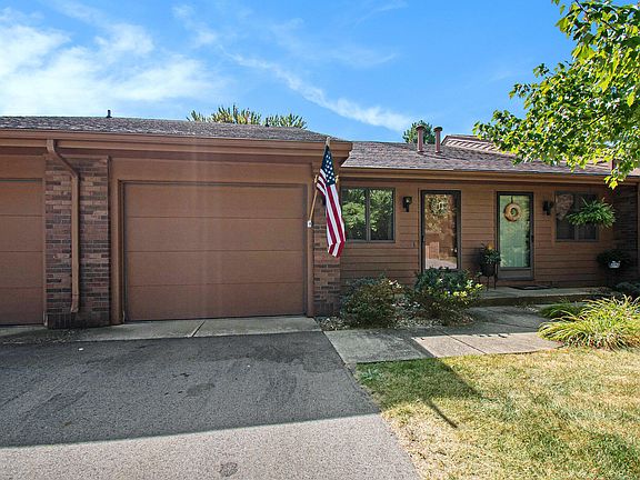 5th image of 1374 Bent Tree Ct Unit 50