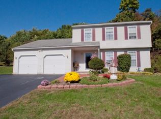 107 Beacon St, Coatesville, PA 19320