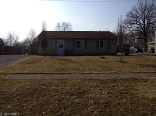 9137 Horn Rd, Windham, OH 44288