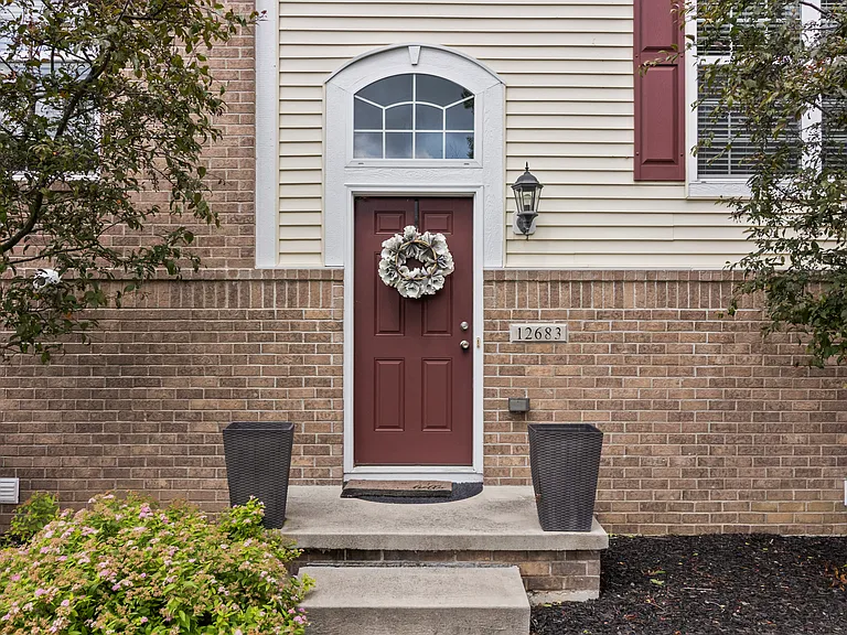 12683 White Chapel Cir — Photo 41