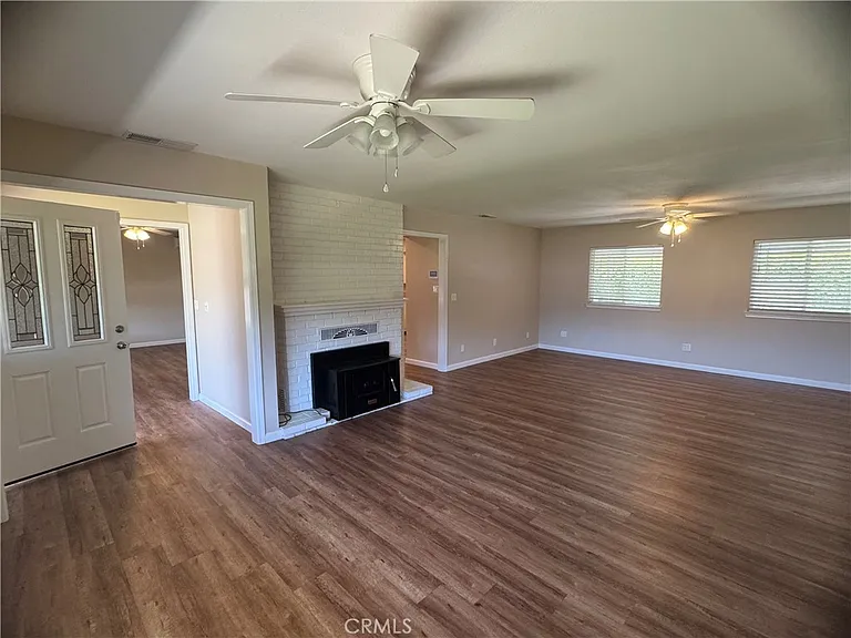 2100 Kennedy Ave — Photo 9