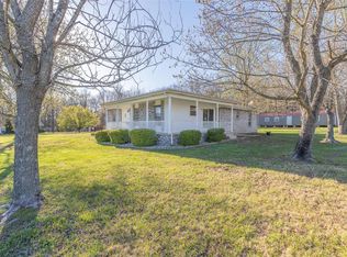 54 Raven Ln, Doniphan, MO 63935