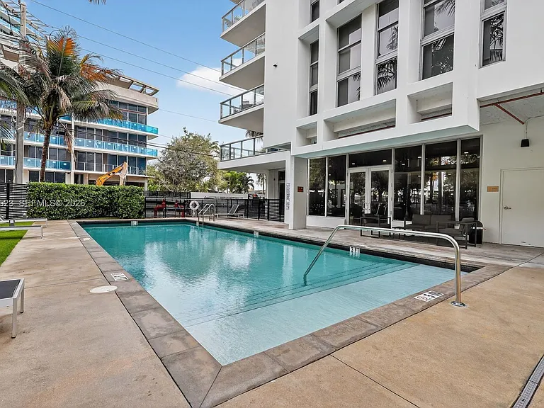 13800 Highland Dr #308 — Photo 2