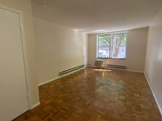 Rented by Oxford Property Group | media 5