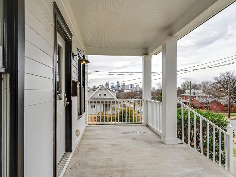 902 Shelby Ave #A — Photo 6