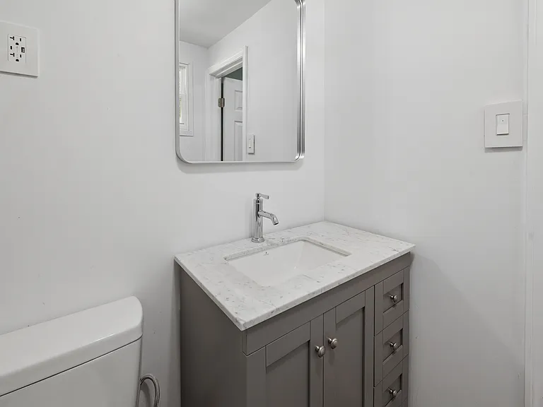 E Cowpen Lake Rd — Photo 18