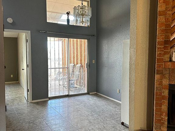 5th image of 10154 Matador St