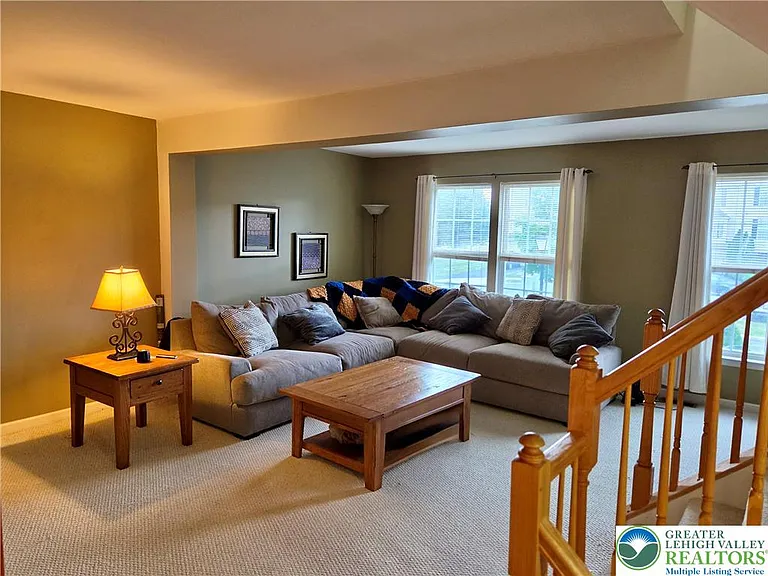 4051 Tournament Ct — Photo 7