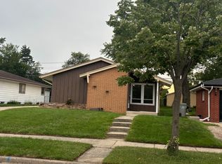 5659 N 86th Pl, Milwaukee, WI 53225
