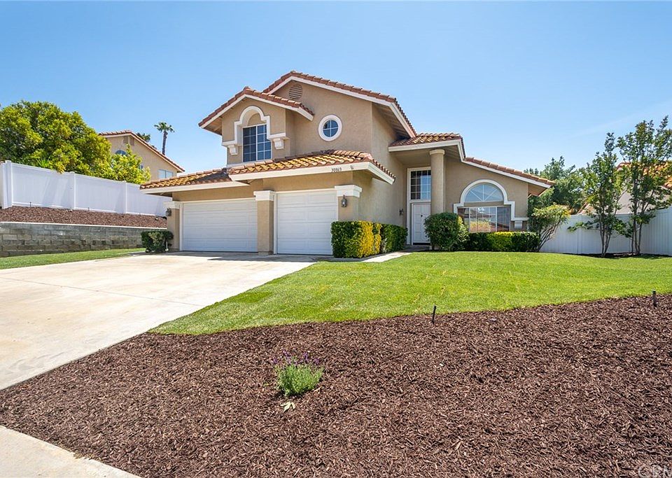 1st image of 30869 Wellington Cir