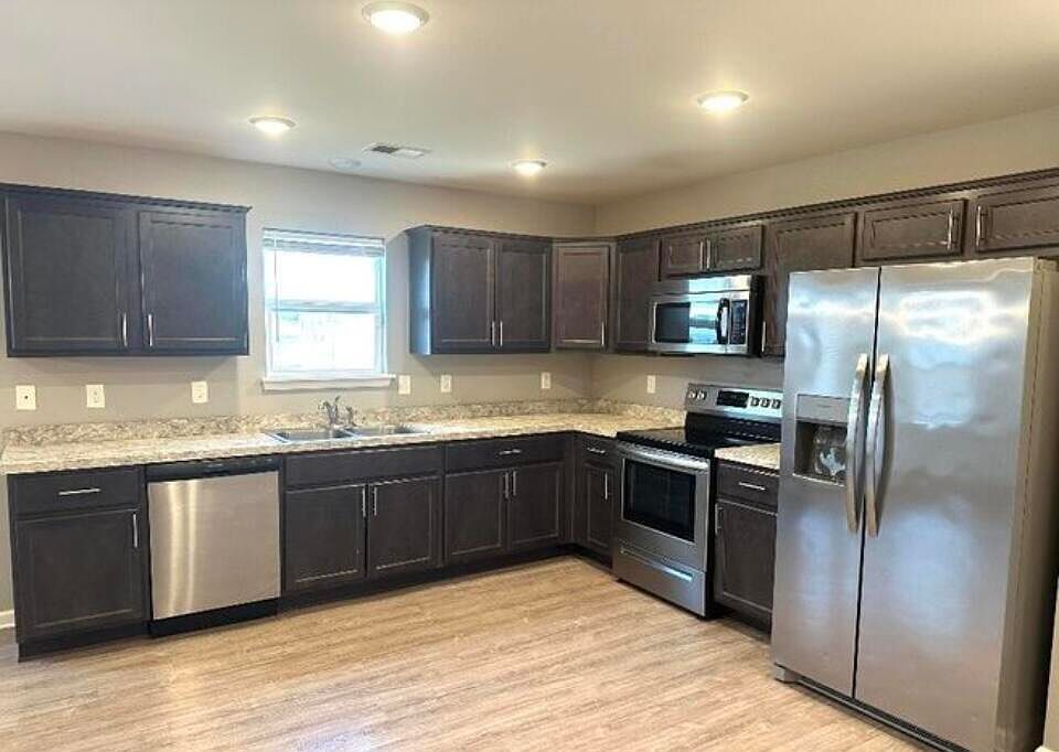 2nd image of 2601 Hailey Rose Way