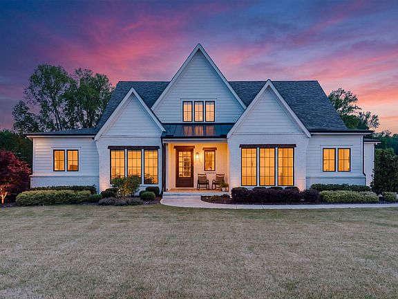 2nd image of 119 Rolling Woods Ct