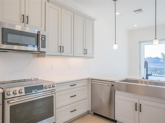 3rd image of 1620 Sea Haven DR #408
