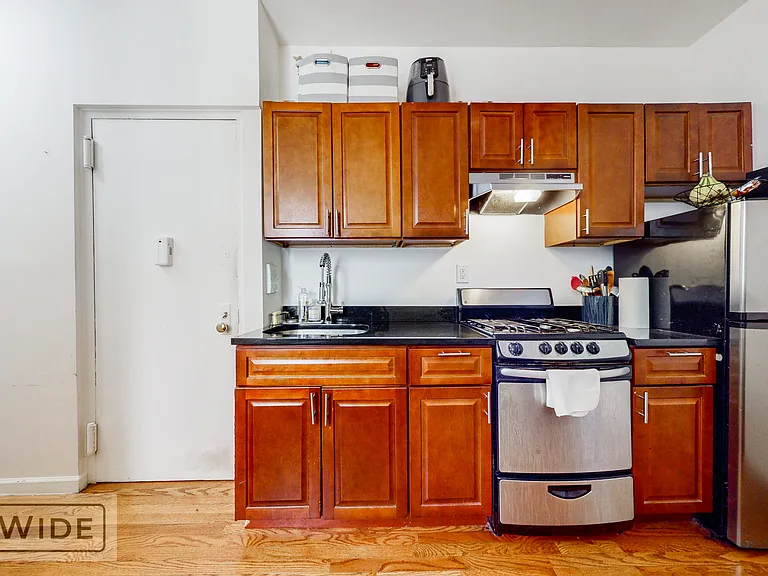 174 Thompson St #6FN — Photo 2