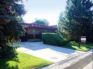 5454 S Woodcrest Dr, Holladay, UT 84117