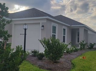 7756 Sydney Ct, Okahumpka, FL 34762