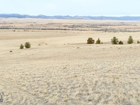 4th image of Point Of Rocks Rd