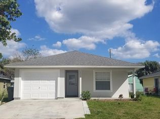 1466 25th Ave SW, Vero Beach, FL 32962