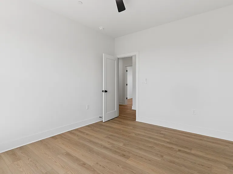 2202 N Carroll Ave #102 — Photo 18