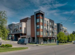 93 W 34th Ave SW #215, Calgary, AB T2S3H4