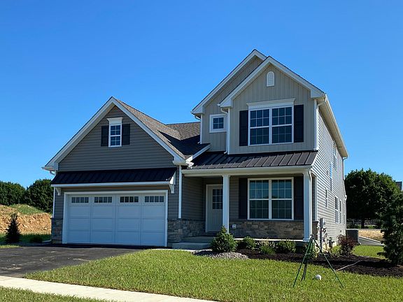 Franklyn Traditional Exterior