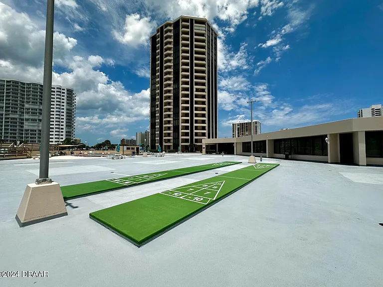 1 Oceans West Blvd #4B5 — Photo 35