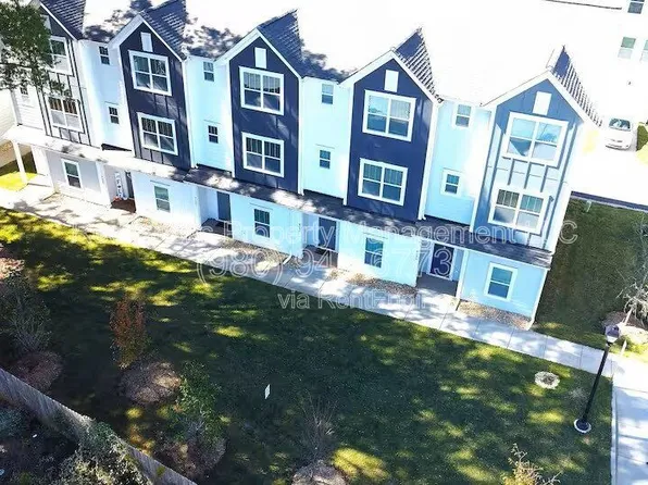 4122 Salient St, Charlotte, NC 28205