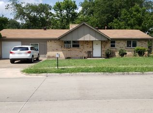 6517 Avalon Dr, Watauga, TX 76148