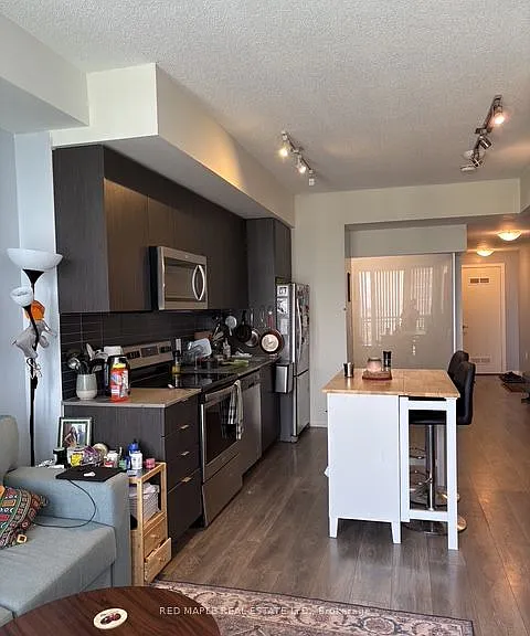 3237 Bayview Ave #907 — Photo 6