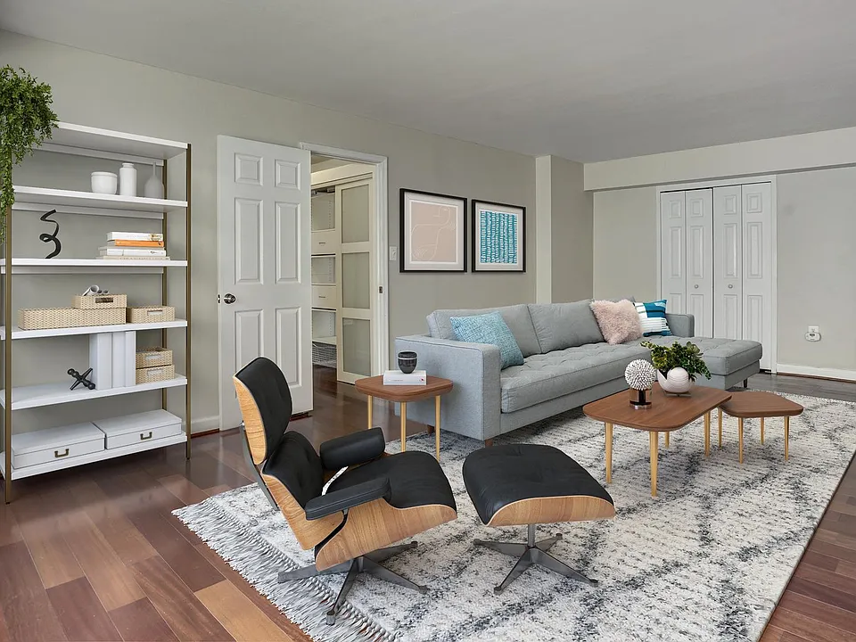 5410 Connecticut Ave NW #701