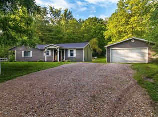 3822 Johnson Rd, Boonville, IN 47601