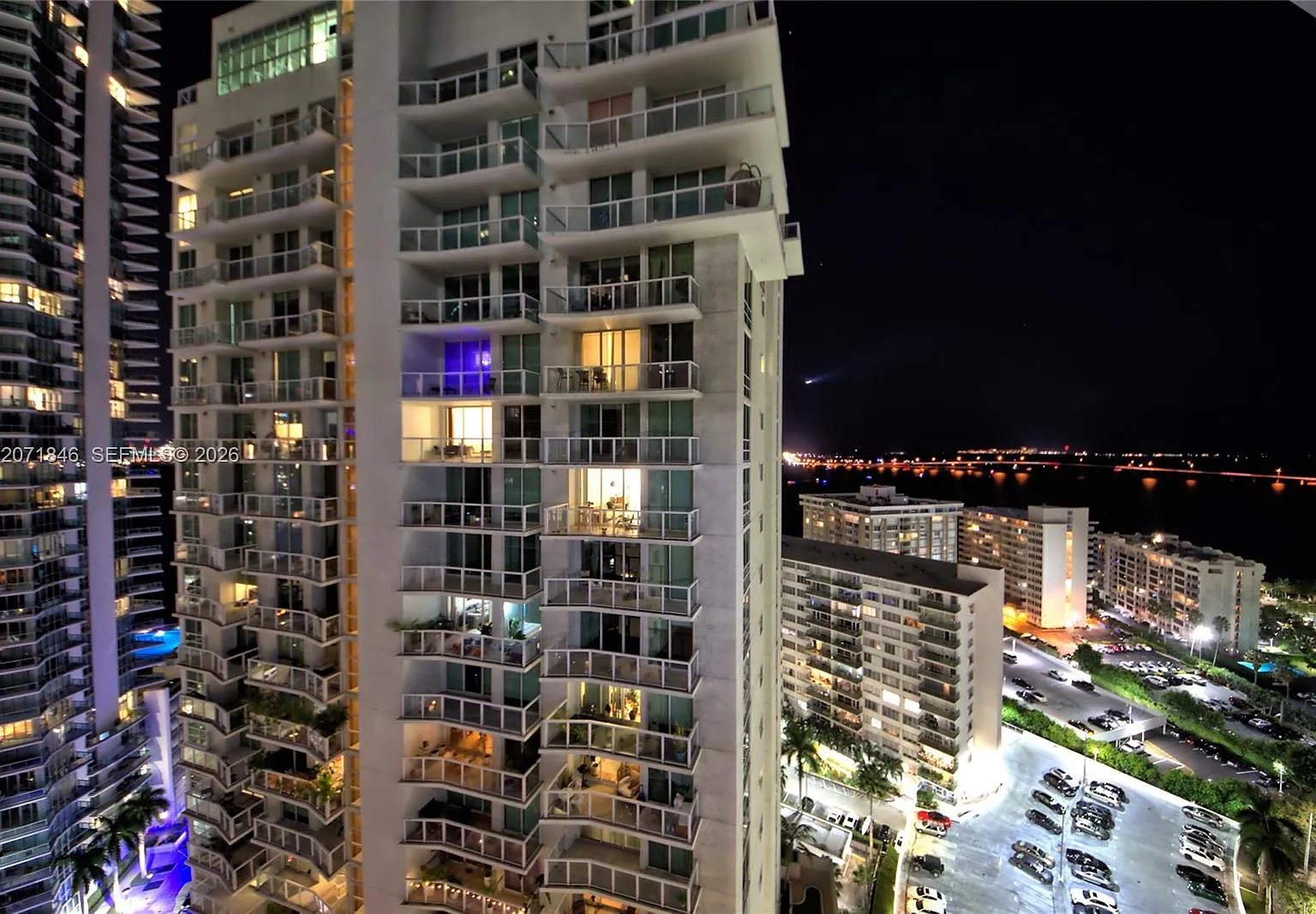 The Sail Condo — Photo 2