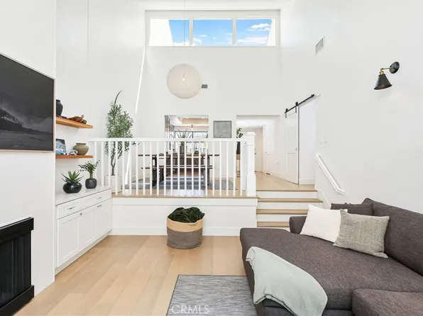 10 Ima Loa Ct, Newport Beach, CA 92663