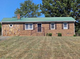 610 Margrace Rd, Kings Mountain, NC 28086