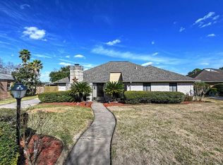 2814 Meadowcreek Dr, Missouri City, TX 77459