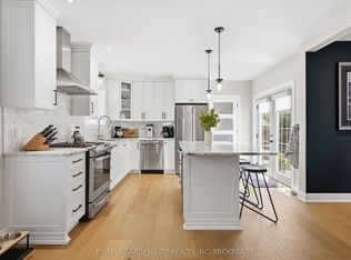 26 Carleton St N, Thorold, ON L2V 2A4