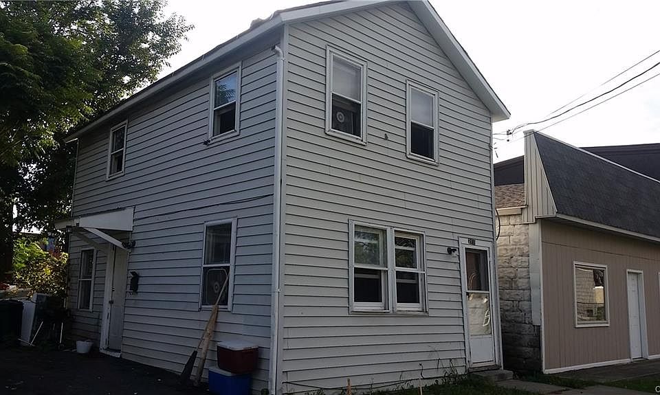 2nd image of 317 Lemoyne Ave #2