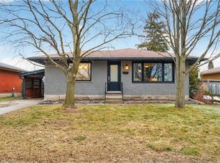 43 Blueridge Cres, Brantford, ON N3R 5E6