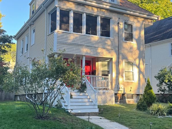 83-85 Kaposia St #2