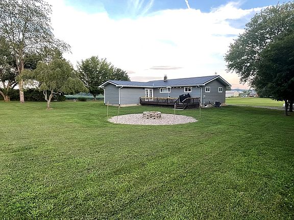 4th image of 681 Smith Ln